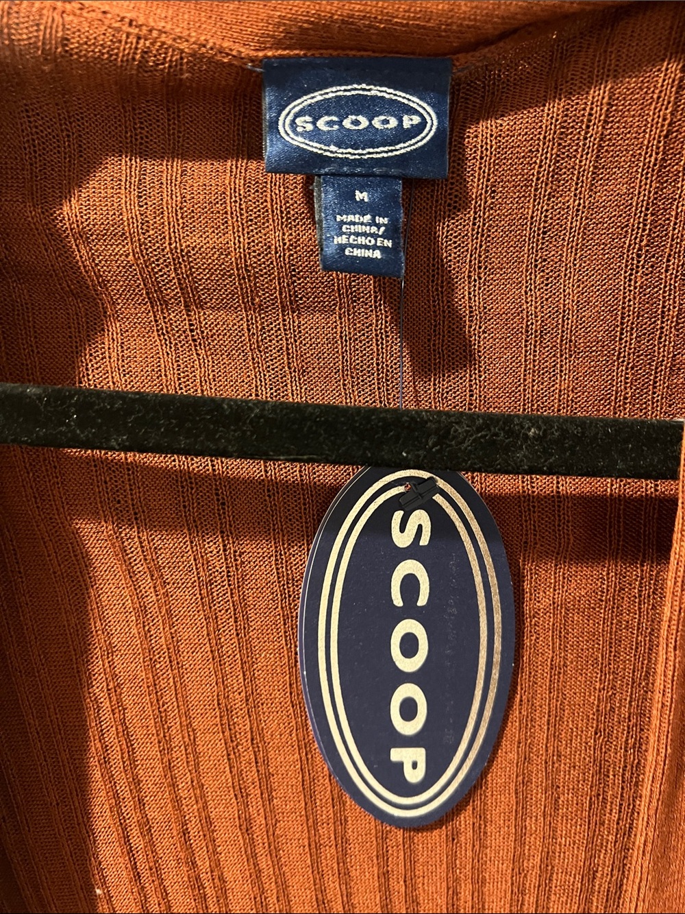 Long Ribbed Button-Front Maxi Cardigan in Rust - Picture 3 of 4